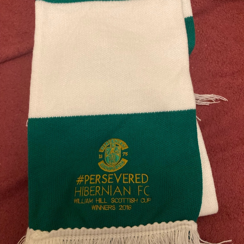 Hibernian FC #Persevered Green & White Scarf